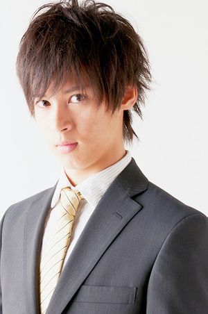 13 大学 スーツ姿がイケメンすぎるミスター慶應ファイナリスト一覧 おにぎりまとめ