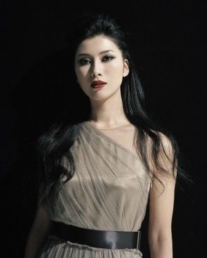 美熟女 美人すぎる日本画家 松井冬子 ３７歳 こんな美女の結婚相手って誰 おにぎりまとめ