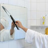 たった10秒で風呂場の鏡のくもりを取る方法