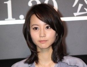 堀北真希sexy画像集まとめ 水着 セミヌード ショートカット 梅ちゃん先生 おにぎりまとめ