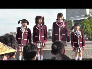 小学生アイドル触り出禁処分 イベントで小学生アイドル ガールフレンド メンバーの体を触るファン おにぎりまとめ