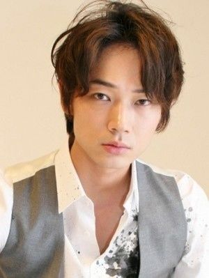 人気ｲｹﾒﾝ俳優画像 動画集 綾野剛のｶｯｺｲｲ ｷｭｰﾄな写真等も おにぎりまとめ