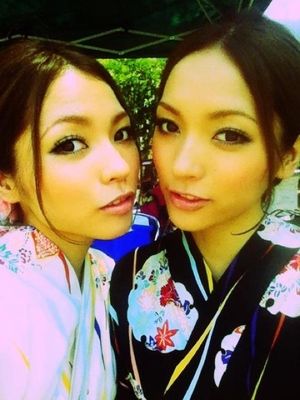 画像枚 ひうら姉妹 ２４ 姉の舞花と妹の結花 双子の美人モデル 樋浦舞花 樋浦結花 おにぎりまとめ