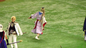 着物兄ちゃん野球経験者か 三日月宗近 黒羽麻璃央さん始球式を観た野球おじさん感想まとめ 刀ミュ おにぎりまとめ