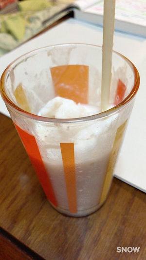 冷やすだけ 家事えもんの 牛乳 と マシュマロ で作るバニラシェーク おにぎりまとめ