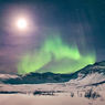 北欧！　ノルウェー　デンマーク　スウェーデン　フィンランド　揺らめく光のカーテン　美しいオーロラ